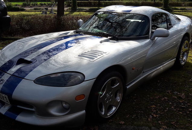 Chrysler Viper GTS