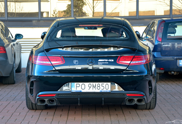 Mercedes-Benz Brabus 850 6.0 Biturbo Coupé C217