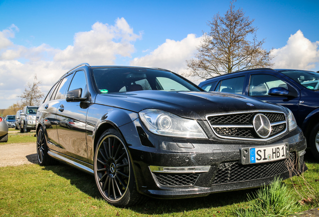 Mercedes-Benz C 63 AMG Estate 2012