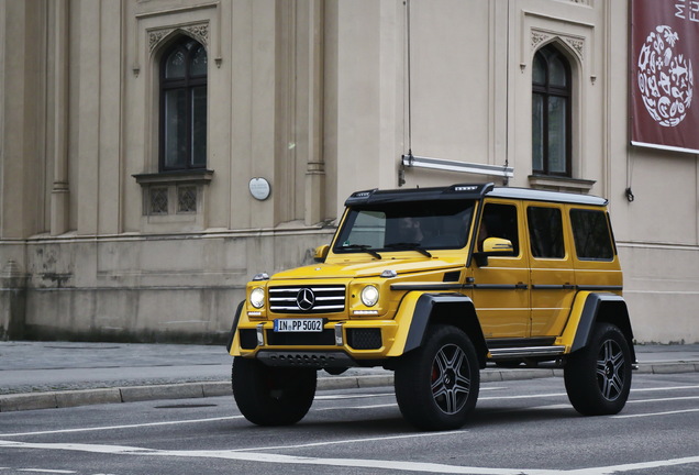 Mercedes-Benz G 500 4X4²