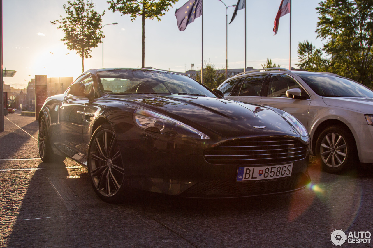 Aston Martin Virage 2011