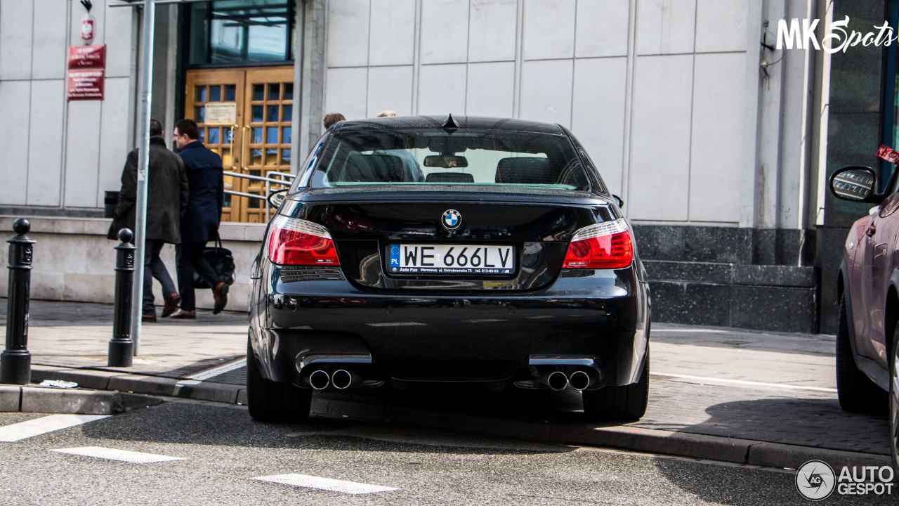 BMW M5 E60 2007