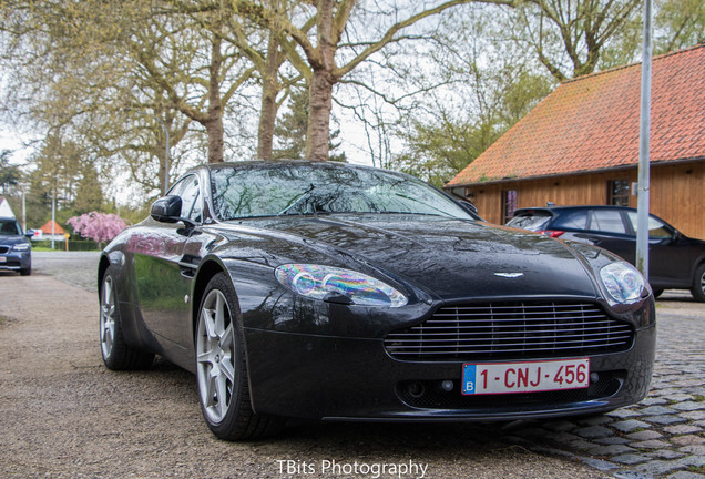 Aston Martin V8 Vantage