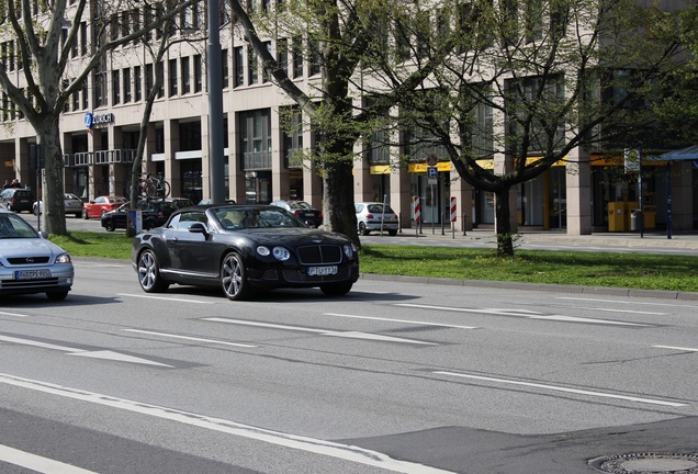 Bentley Continental GTC 2012