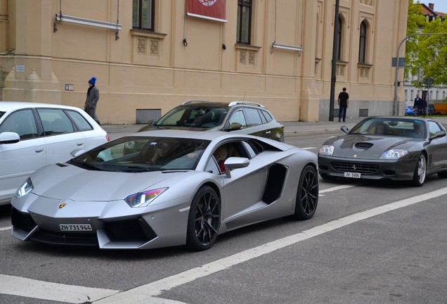 Lamborghini Aventador LP700-4