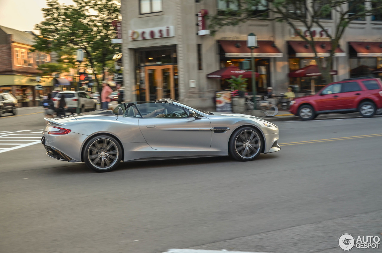 Aston Martin Vanquish Volante