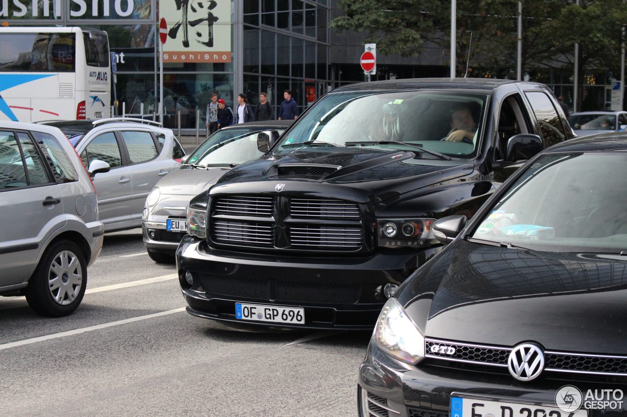 Dodge RAM SRT-10 Quad-Cab