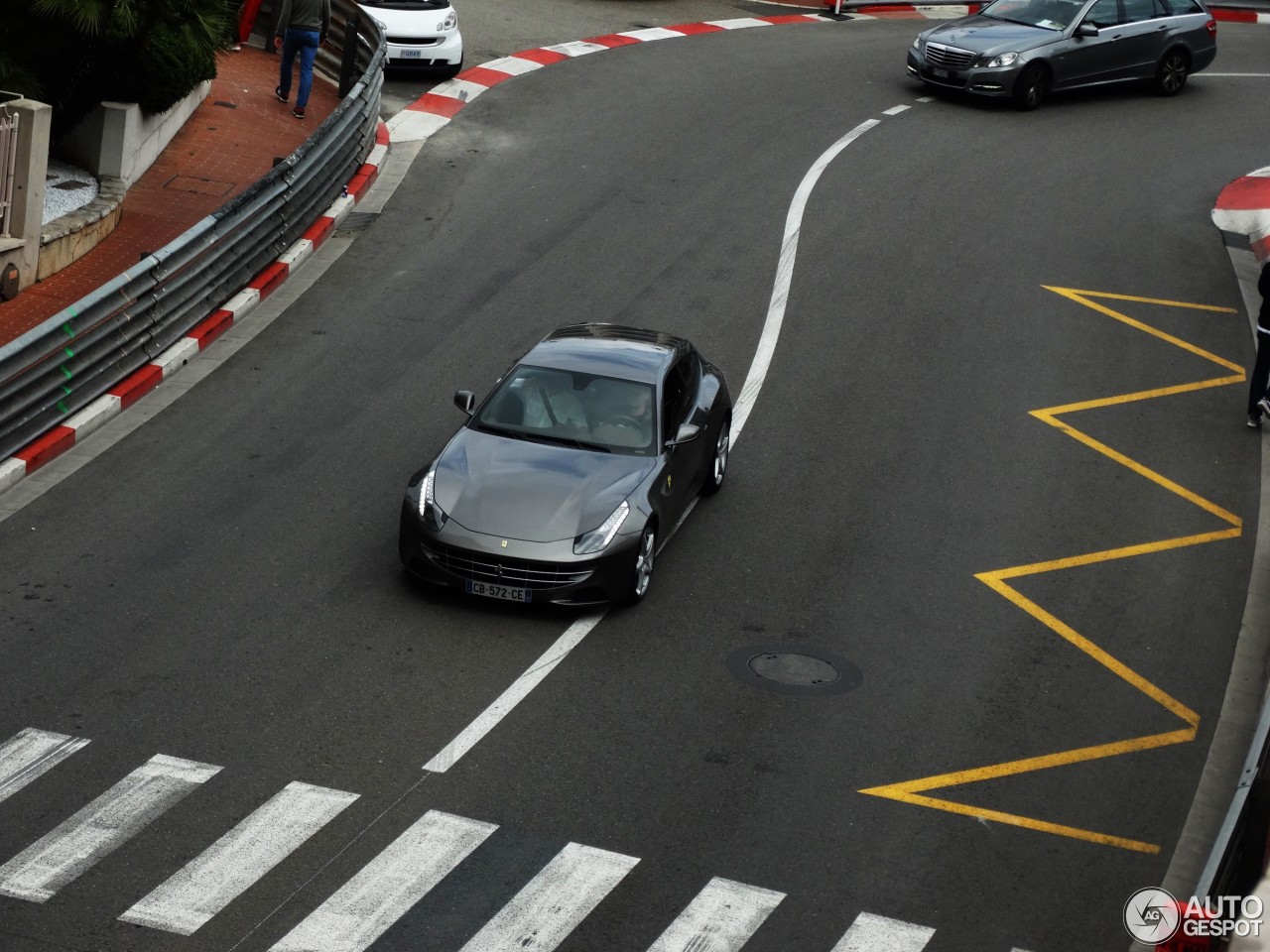 Ferrari FF