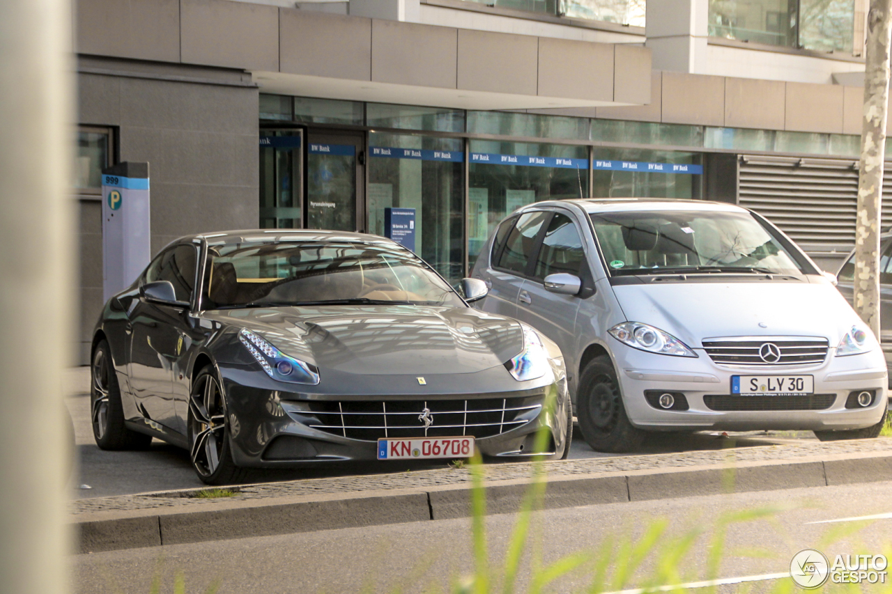 Ferrari FF