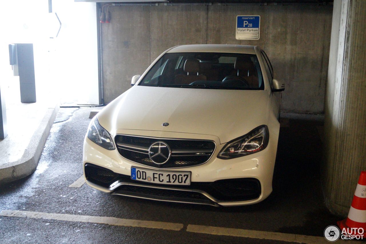 Mercedes-Benz E 63 AMG S W212