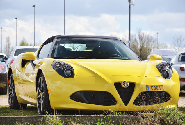 Alfa Romeo 4C Spider