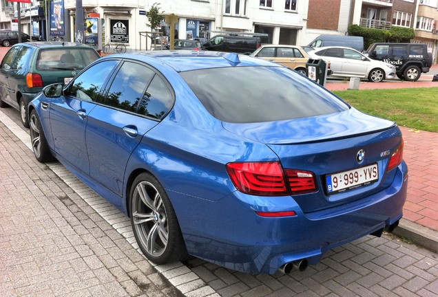 BMW M5 F10 2011