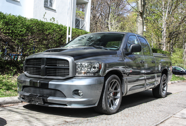 Dodge RAM SRT-10 Quad-Cab