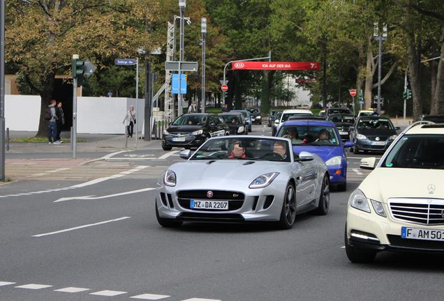 Jaguar F-TYPE S V8 Convertible