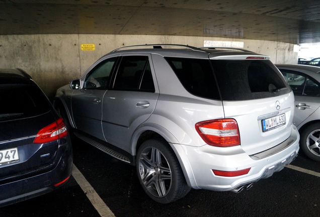 Mercedes-Benz ML 63 AMG W164 2009