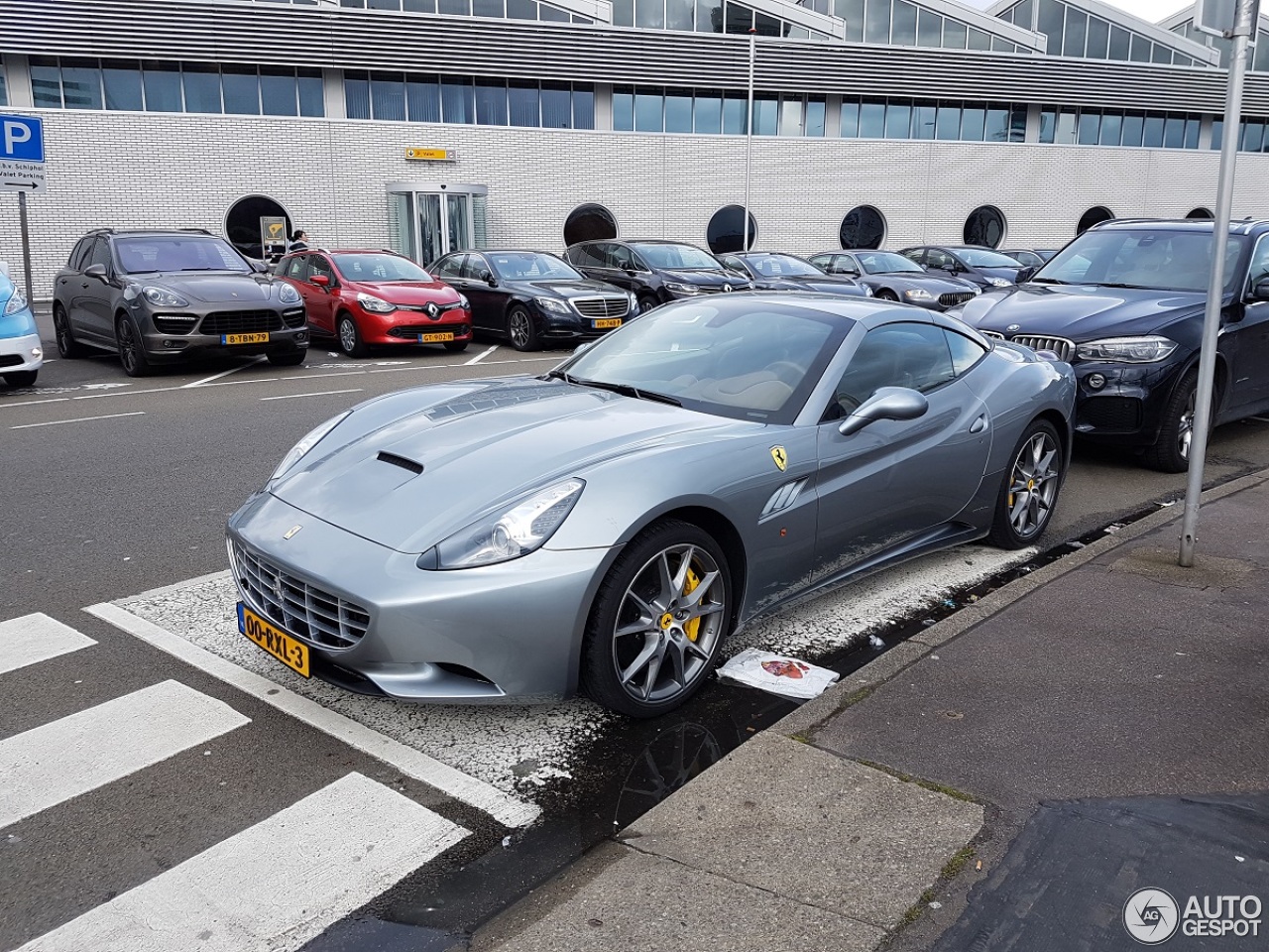 Ferrari California