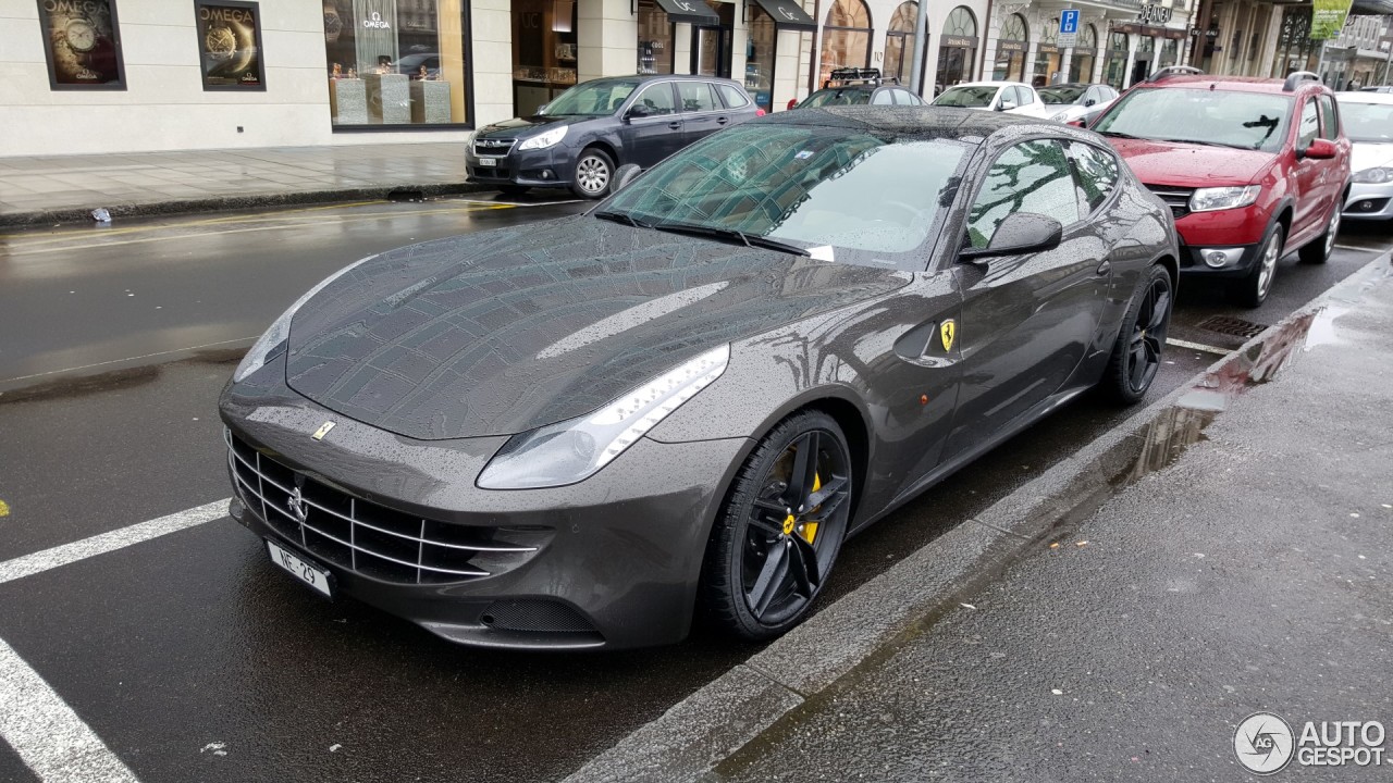 Ferrari FF