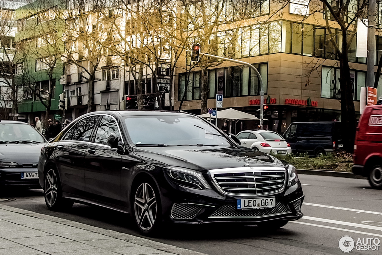 Mercedes-Benz S 65 AMG V222