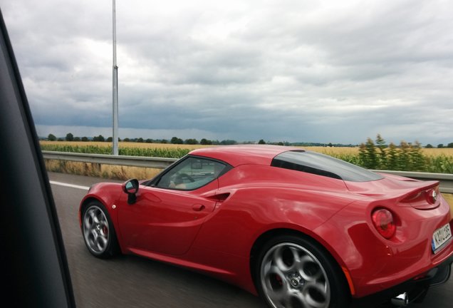 Alfa Romeo 4C Coupé