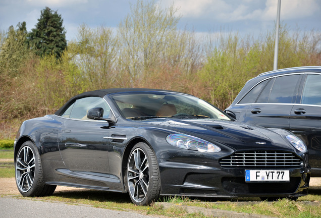 Aston Martin DBS Volante