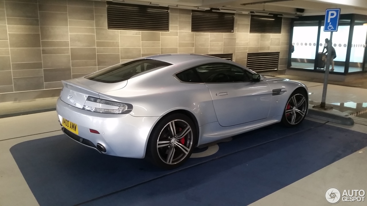 Aston Martin V8 Vantage N400