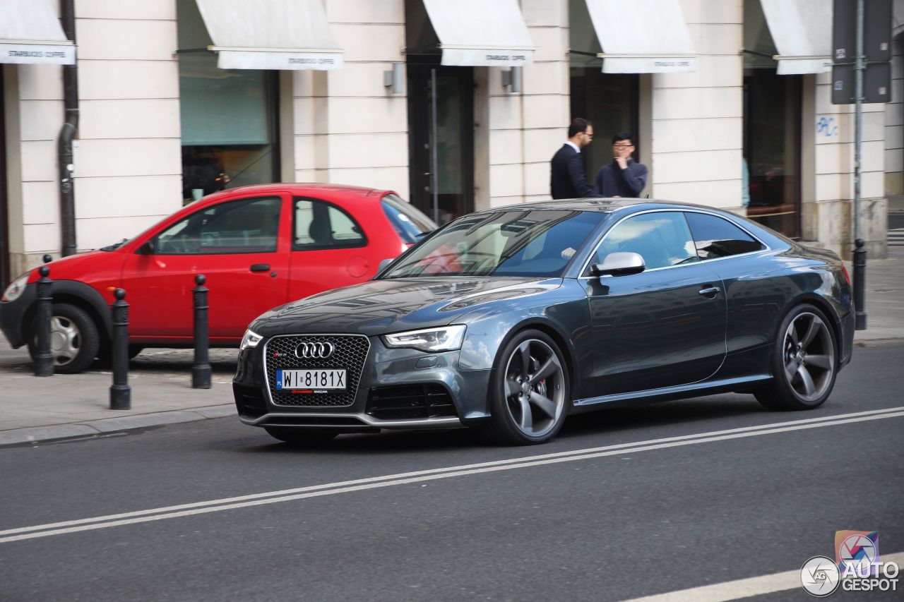 Audi RS5 B8 2012