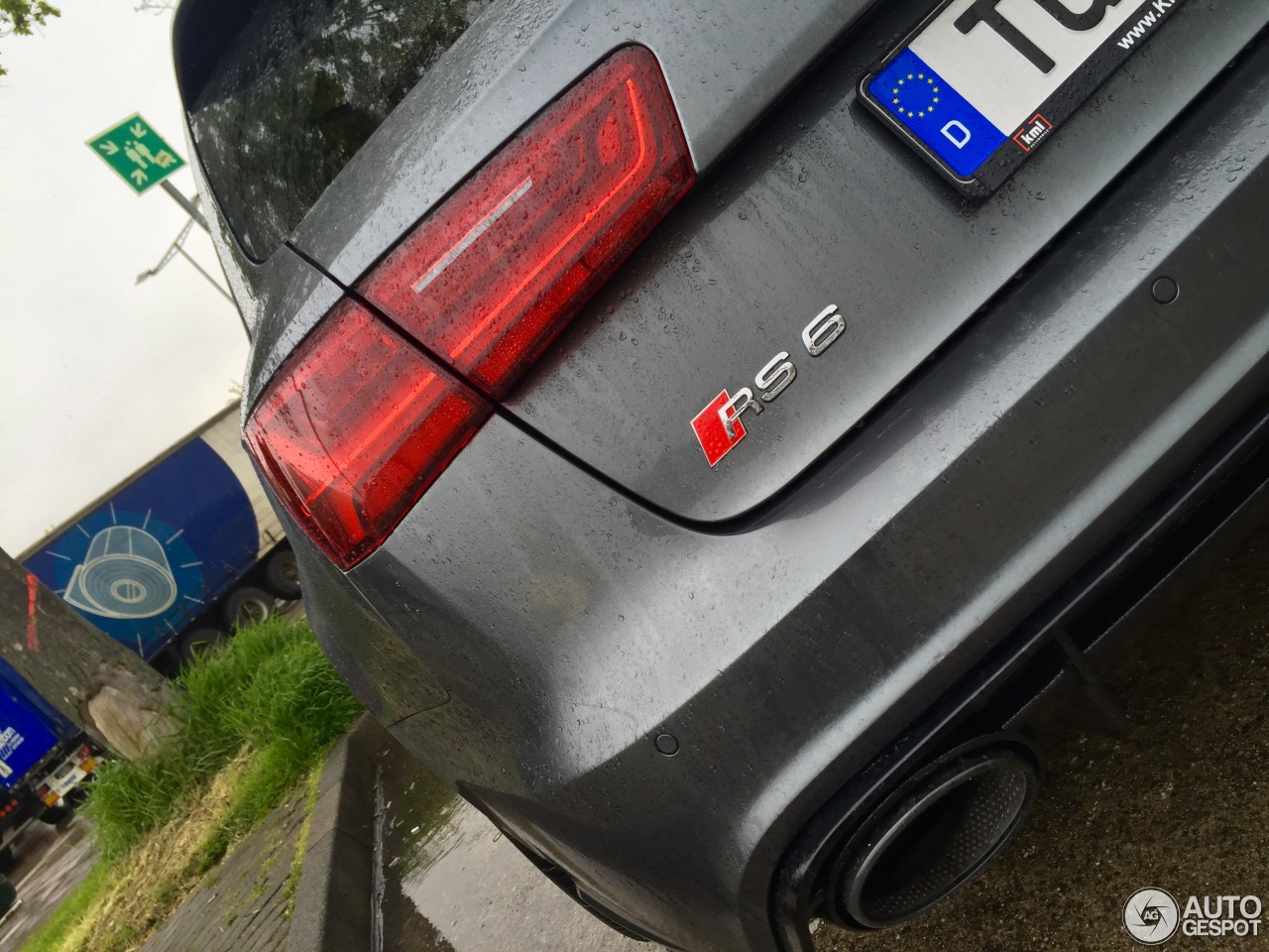 Audi RS6 Avant C7 2015