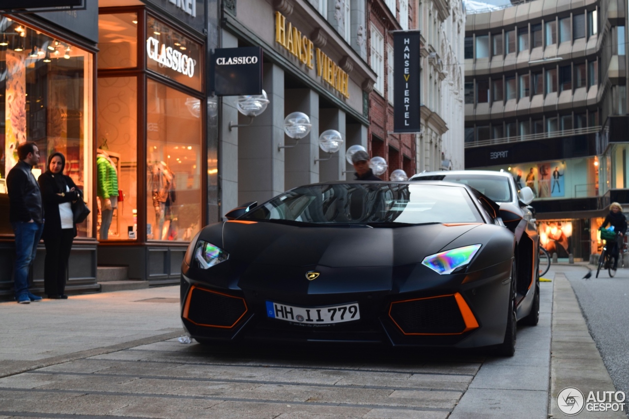 Lamborghini Aventador LP700-4