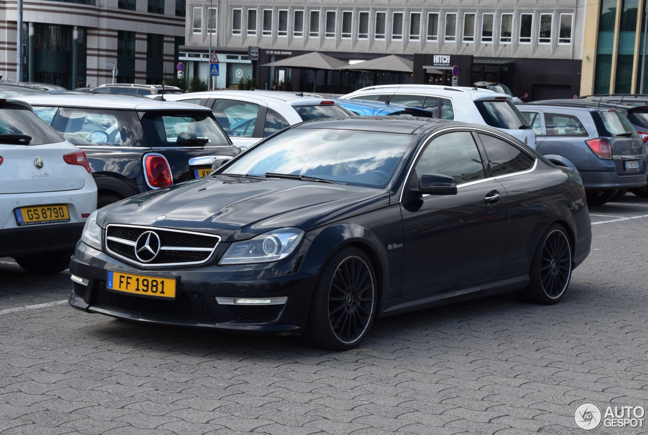 Mercedes-Benz C 63 AMG Coupé