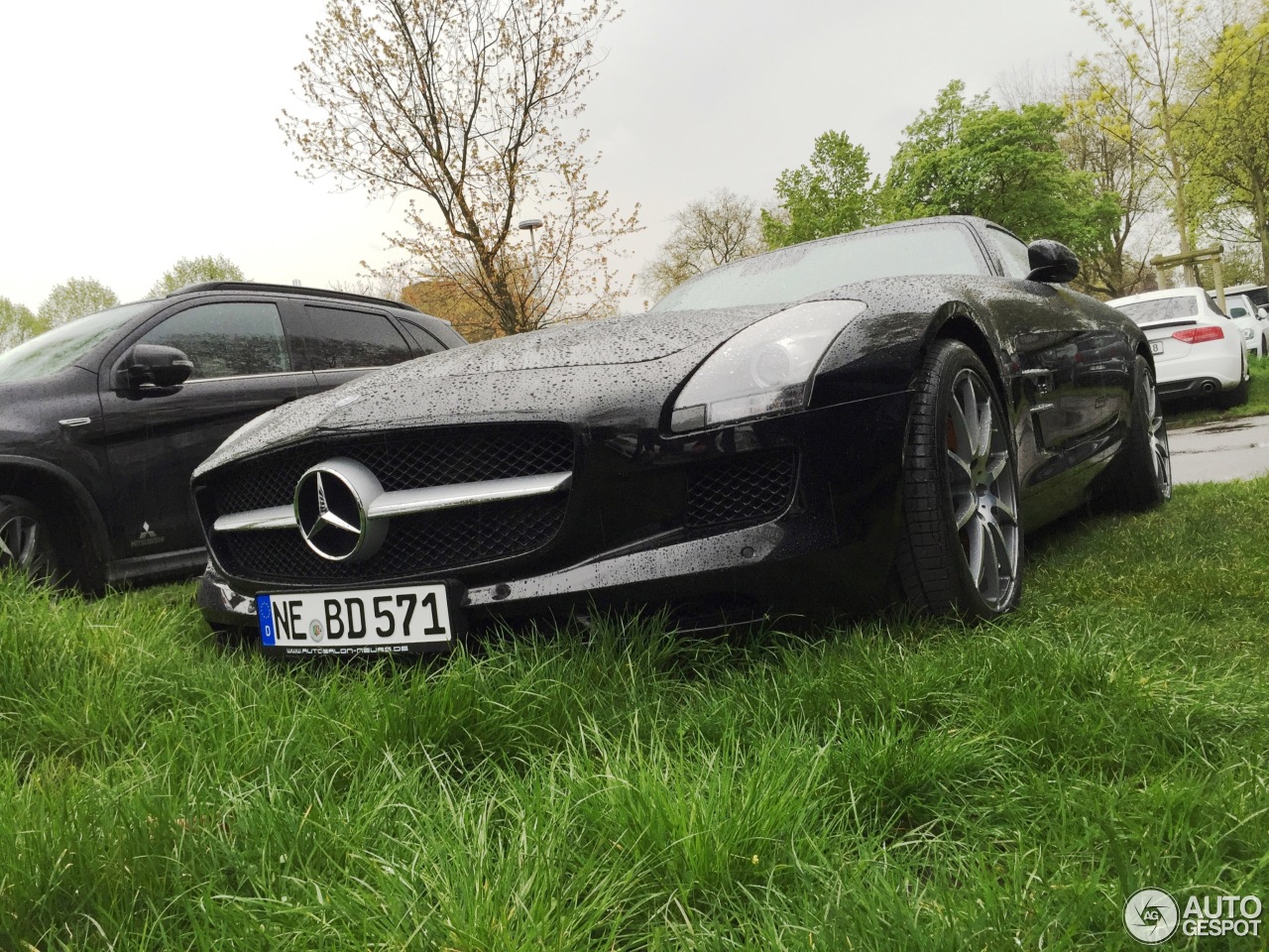 Mercedes-Benz SLS AMG