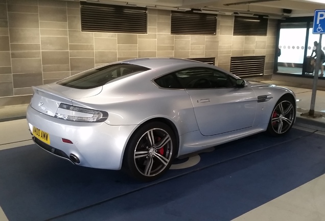 Aston Martin V8 Vantage N400