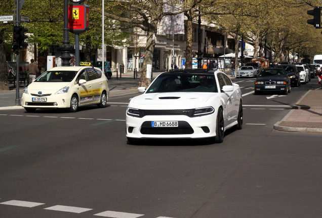 Dodge Charger SRT Hellcat