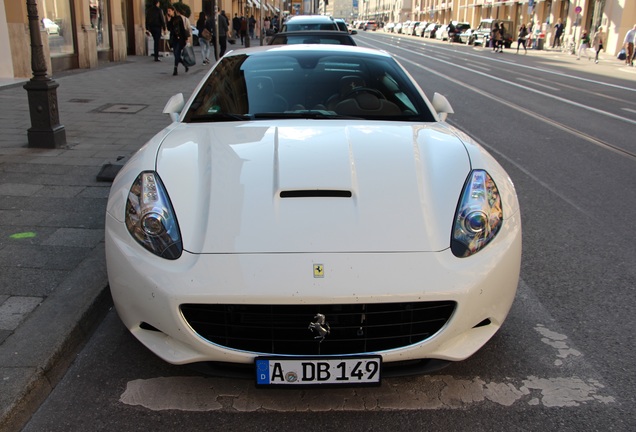 Ferrari California