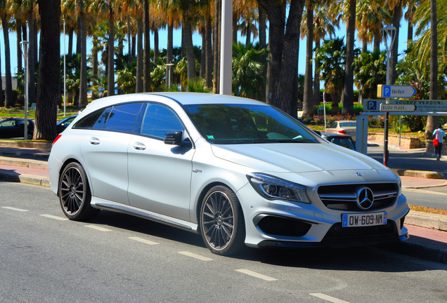 Mercedes-Benz CLA 45 AMG Shooting Brake