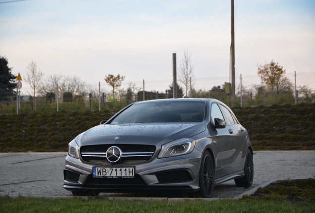 Mercedes-Benz A 45 AMG