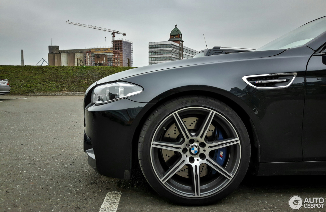 BMW M5 F10 2014