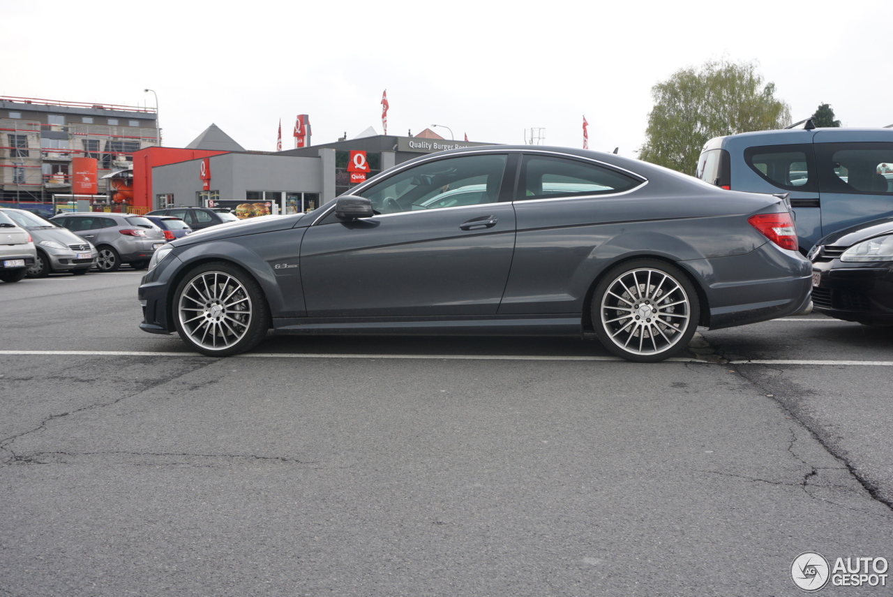 Mercedes-Benz C 63 AMG Coupé