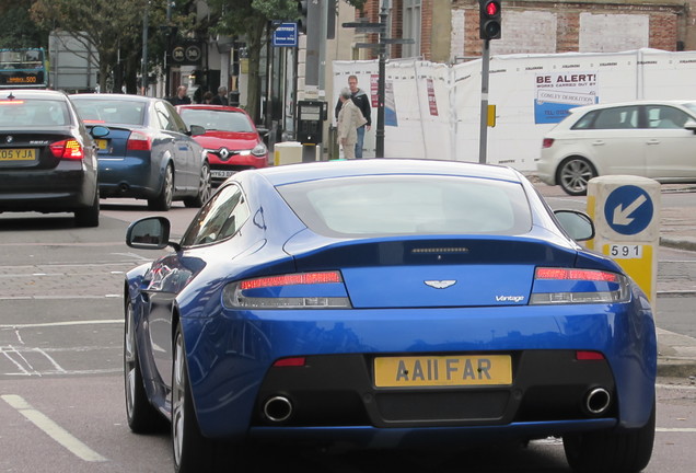 Aston Martin V8 Vantage 2012