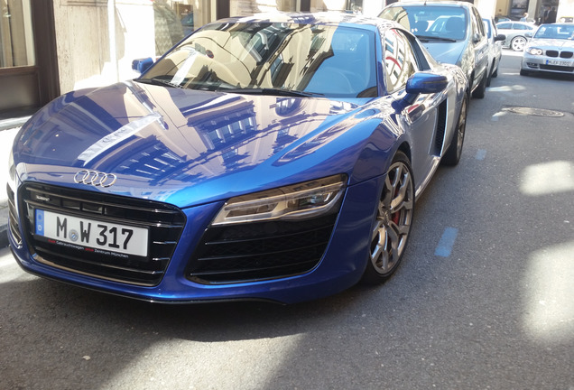 Audi R8 2013