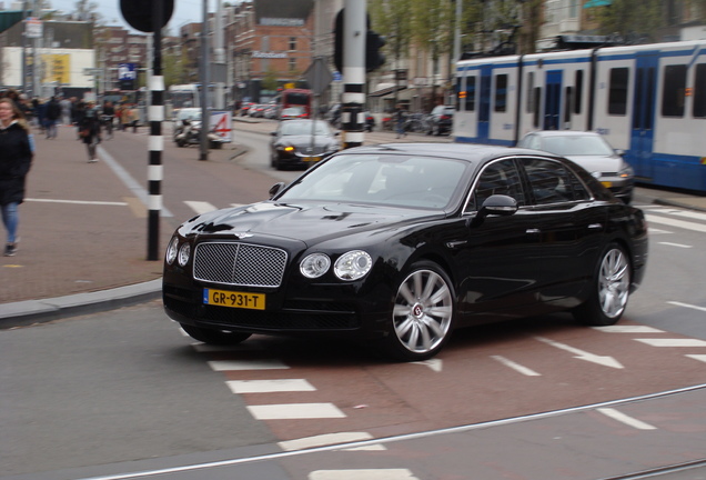 Bentley Flying Spur V8