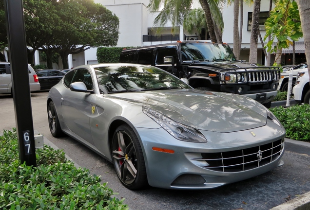 Ferrari FF