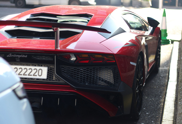 Lamborghini Aventador LP750-4 SuperVeloce