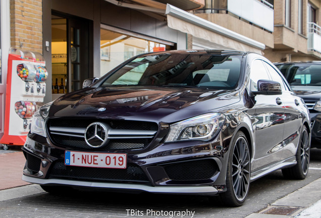 Mercedes-Benz CLA 45 AMG C117