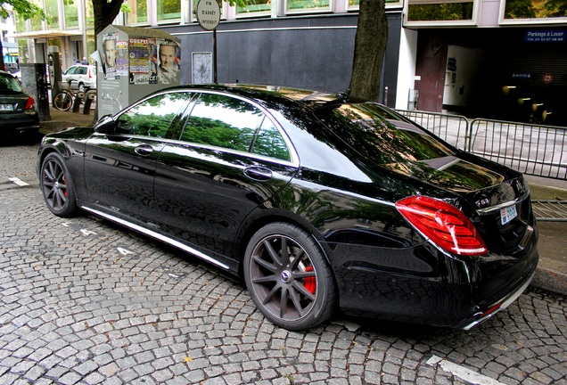 Mercedes-Benz S 63 AMG V222