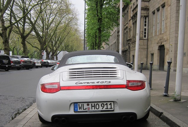 Porsche 997 Carrera 4 GTS Cabriolet