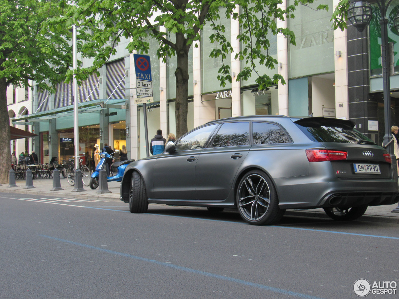 Audi RS6 Avant C7