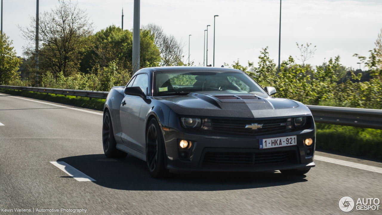 Chevrolet Camaro ZL1 2014