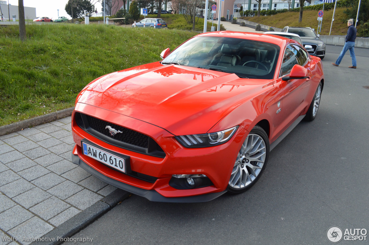 Ford Mustang GT 2015