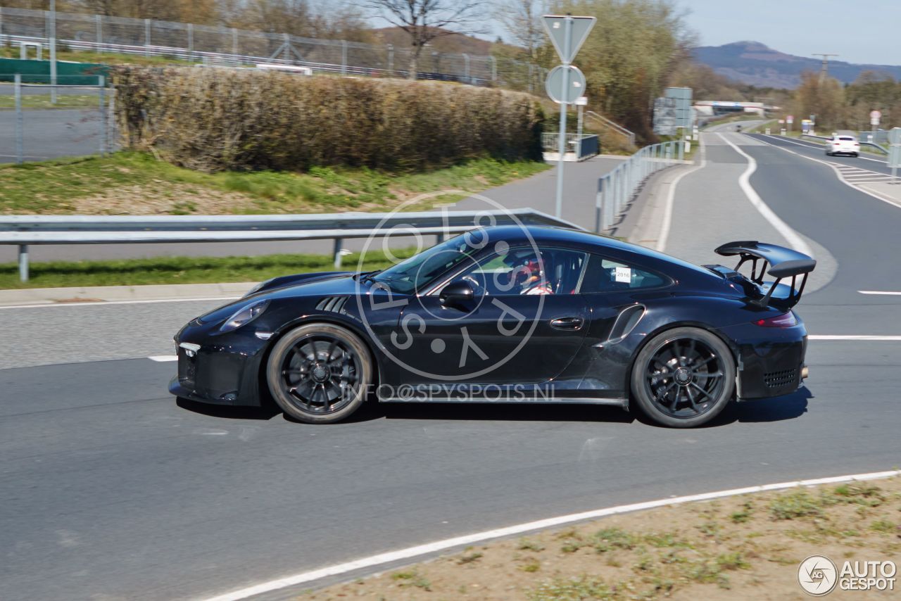 Porsche 991 GT2 RS Mule