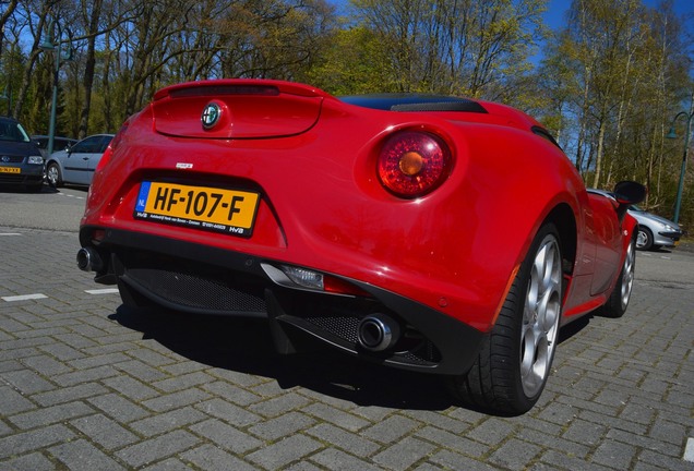 Alfa Romeo 4C Coupé